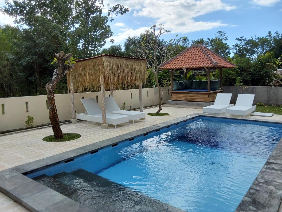 Okaoki Homestay Amed Екстериор снимка